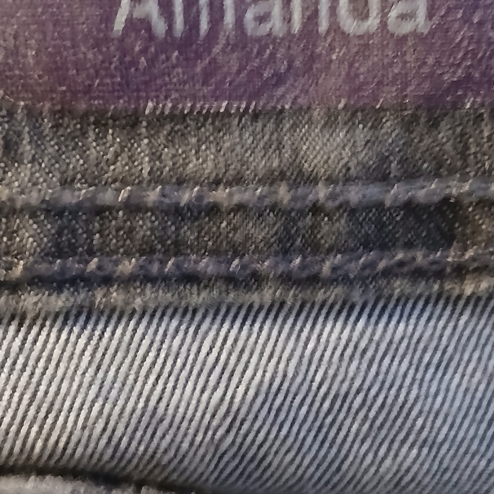 Gloria Vanderbilt Ladies Amanda Gray Jeans. Size 14 Short - Picture 11 of 12